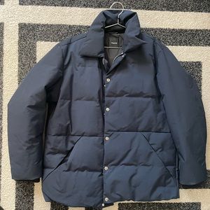 Theory winter jacket / puffer jacket